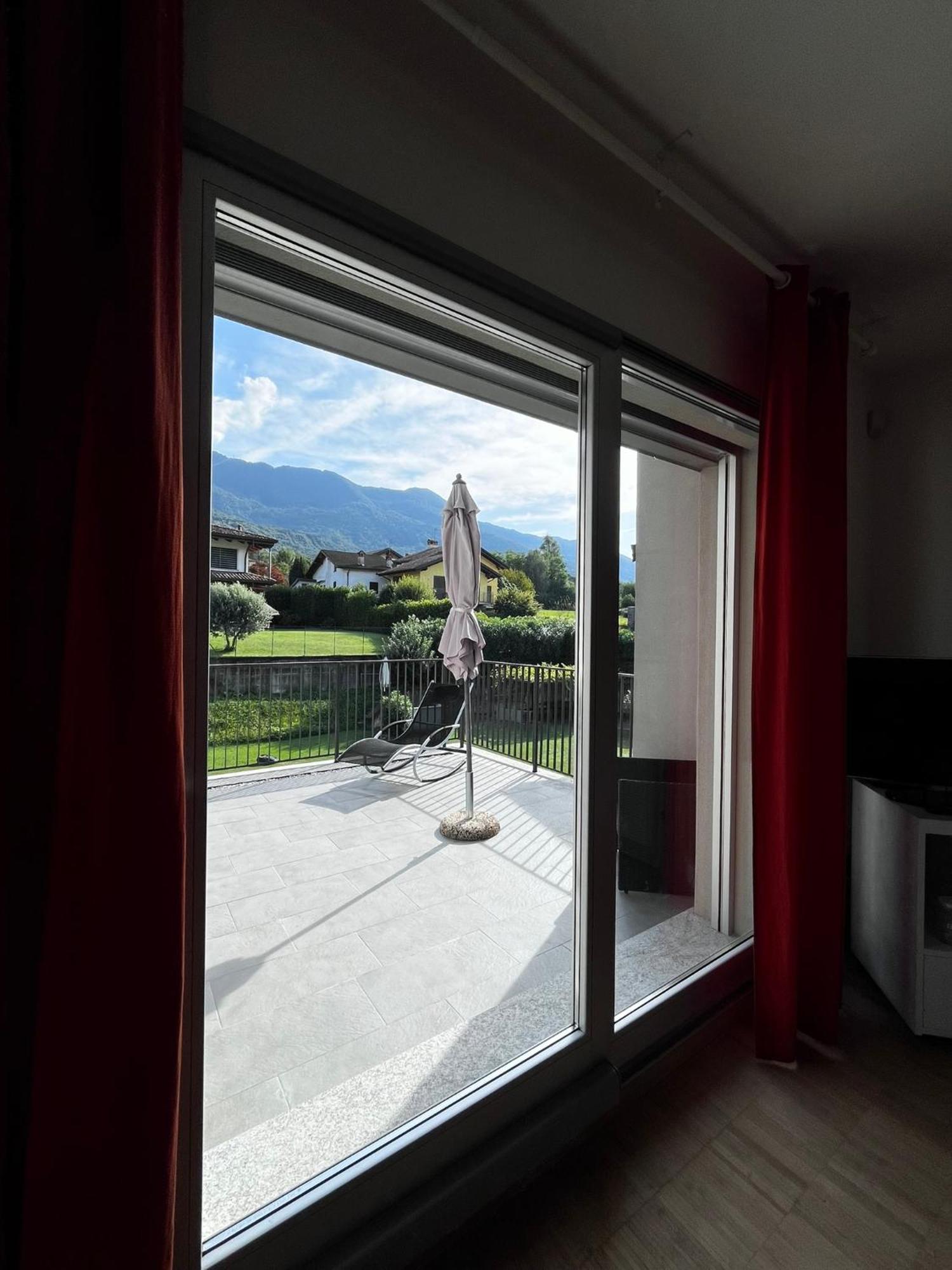 White House Lucia Villa Colico Luaran gambar
